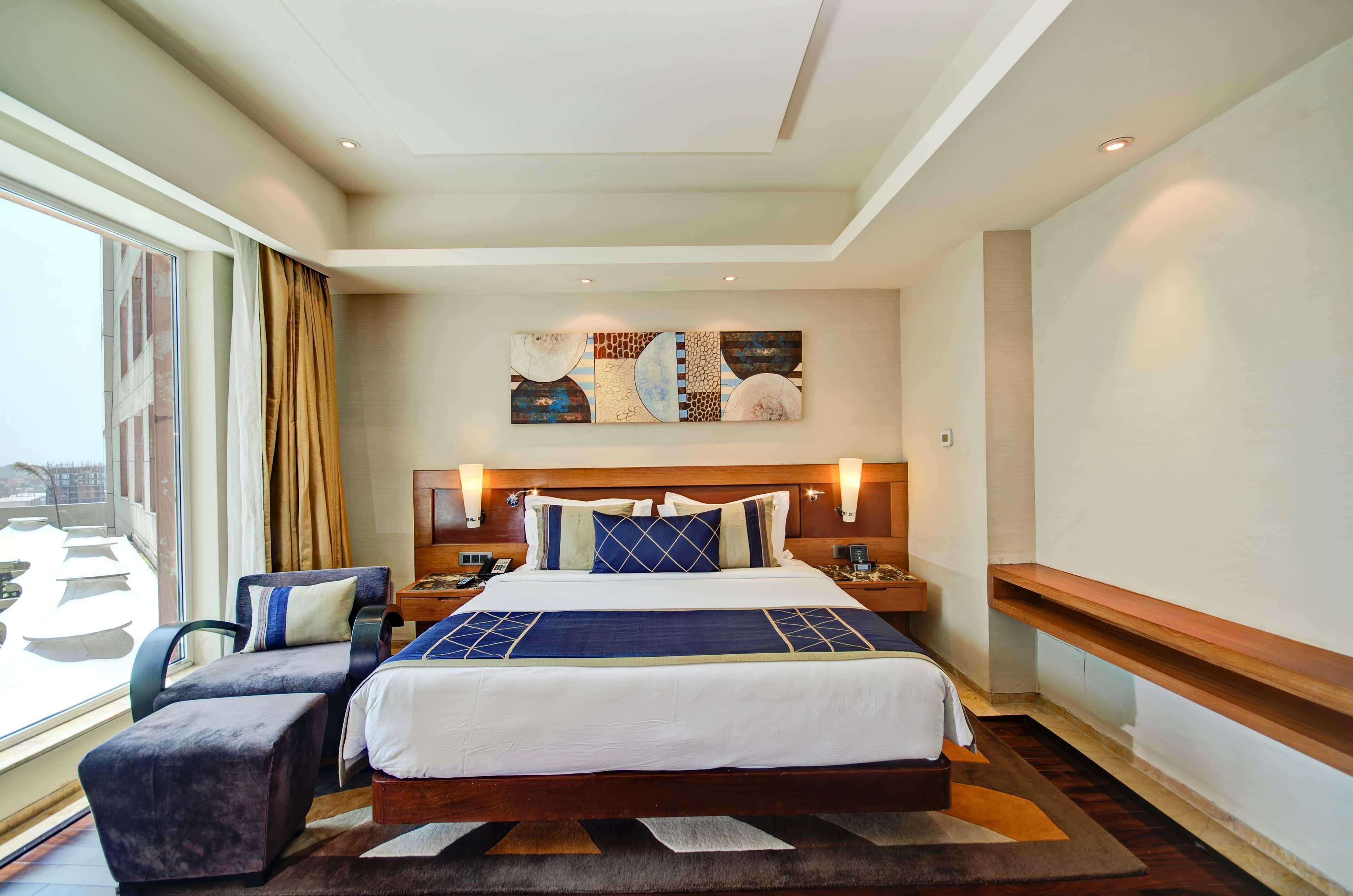 Hotel Radisson Blu Kaushambi Delhi Ncr Ghaziabad Exterior foto