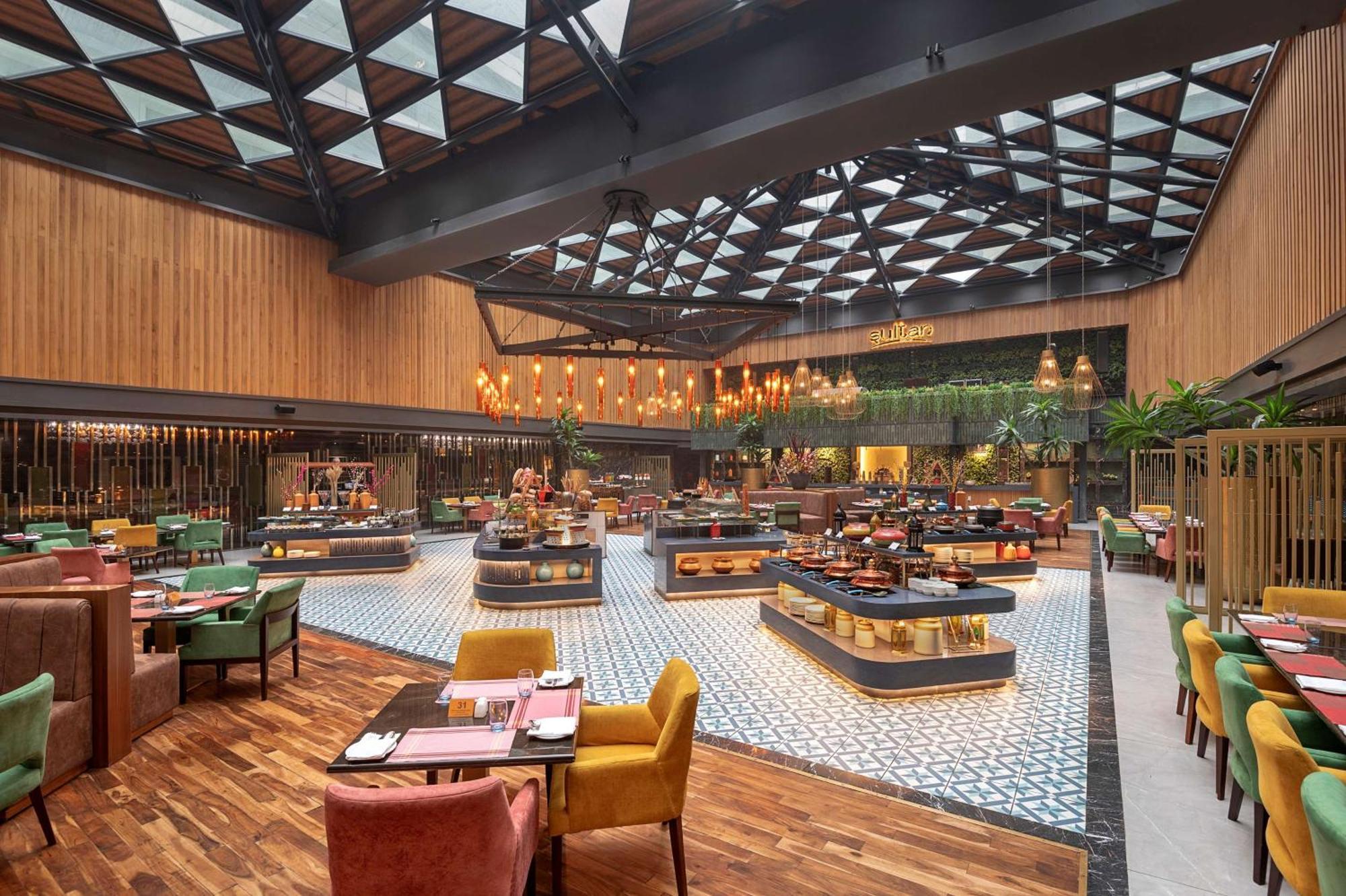 Hotel Radisson Blu Kaushambi Delhi Ncr Ghaziabad Exterior foto